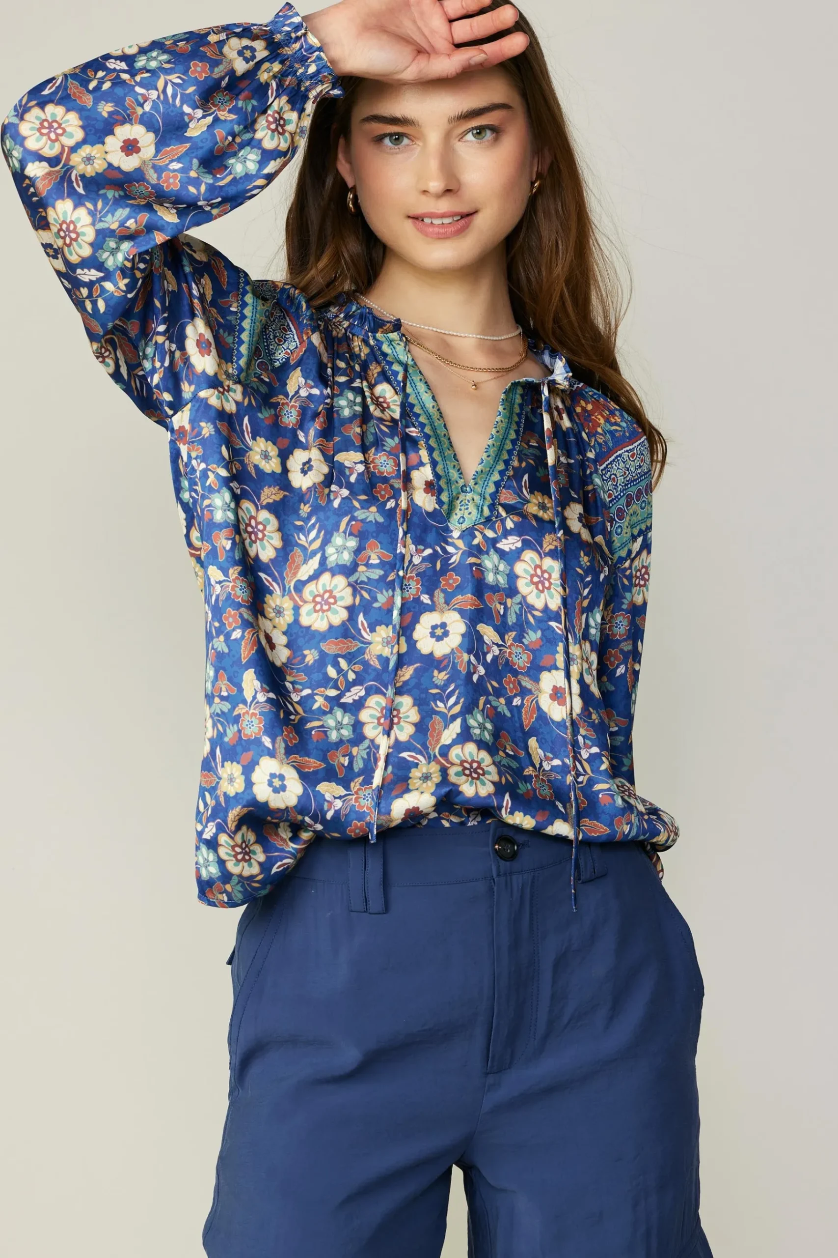 Best Floral Border Print Blouse Women Long Sleeve Tops