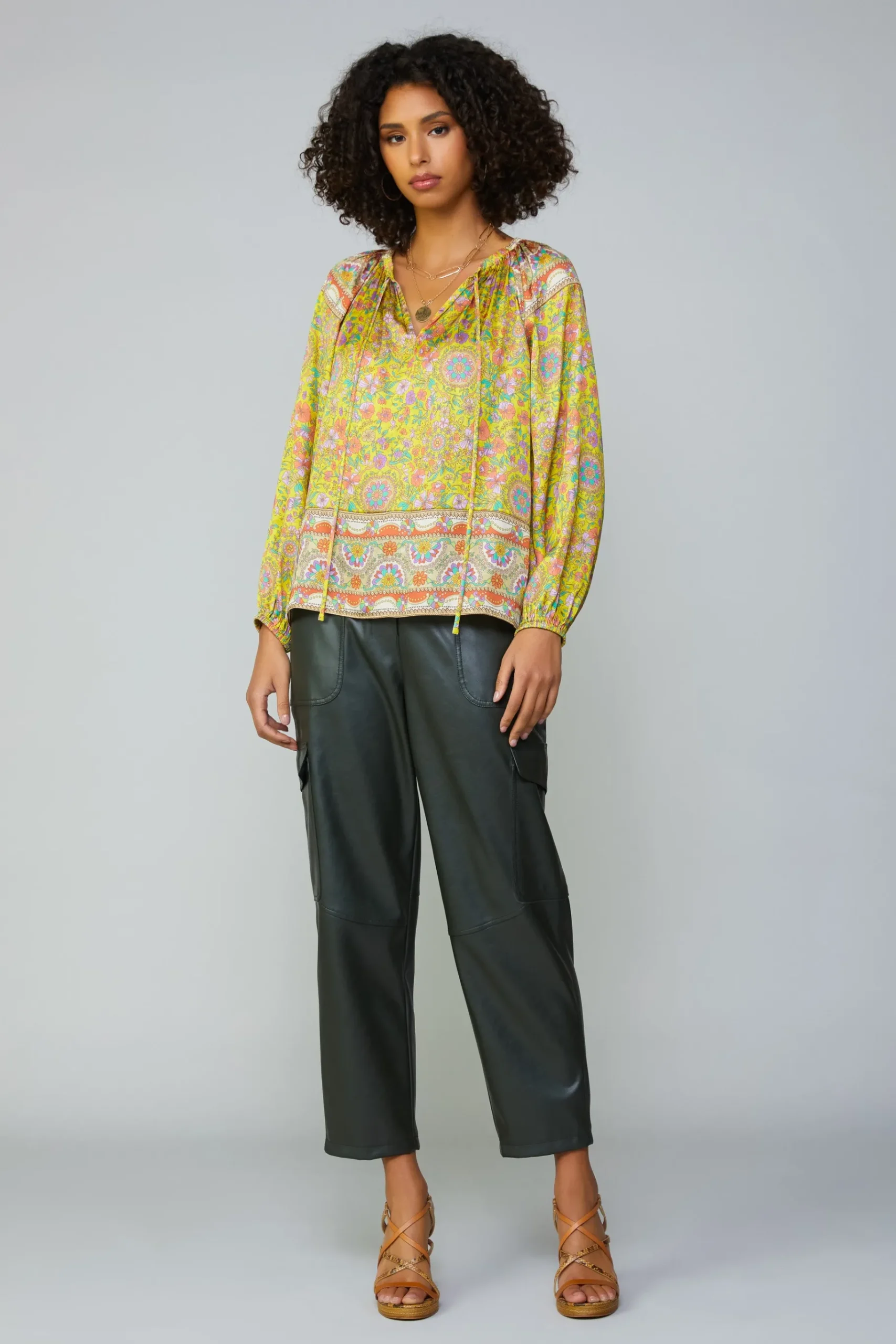 Online Floral Border Print Raglan Blouse Women Long Sleeve Tops