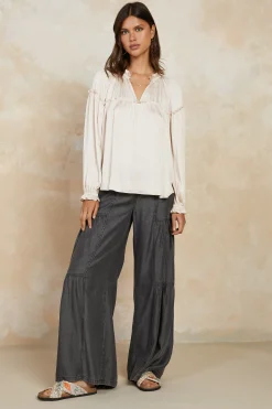Fashion Picot Ruffled Blouse Women Long Sleeve Tops