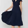 Outlet Sophia Flutter Sleeve Midi Dress Women Midi Dresses